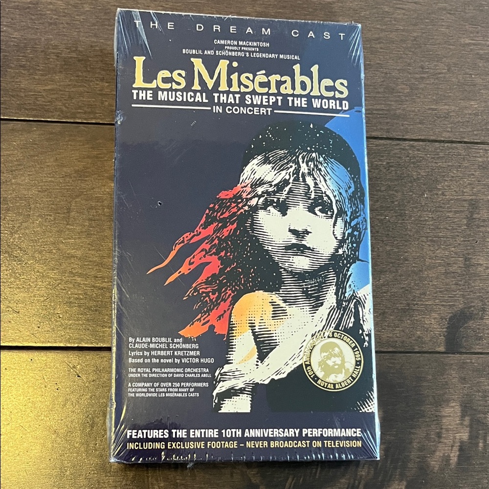 Les Misérables Concert VHS 10th anniversary 1995 - vintage